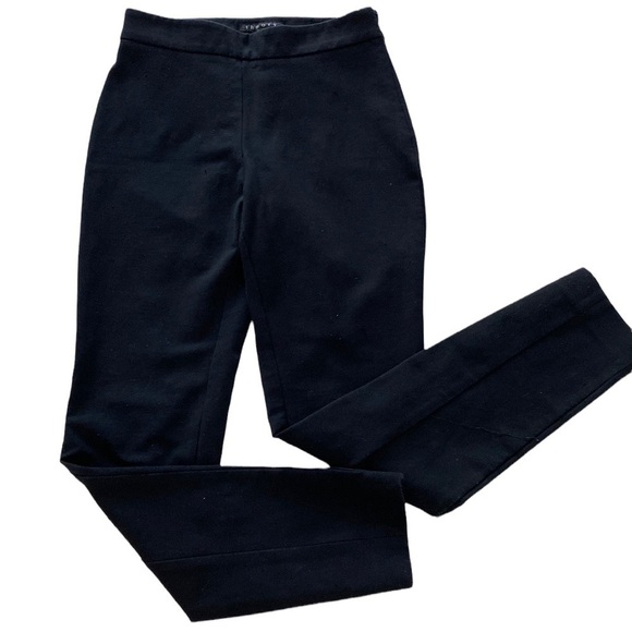 Theory high waisted pants with ankle zippers. Size 2.
C - Picture 3 of 16